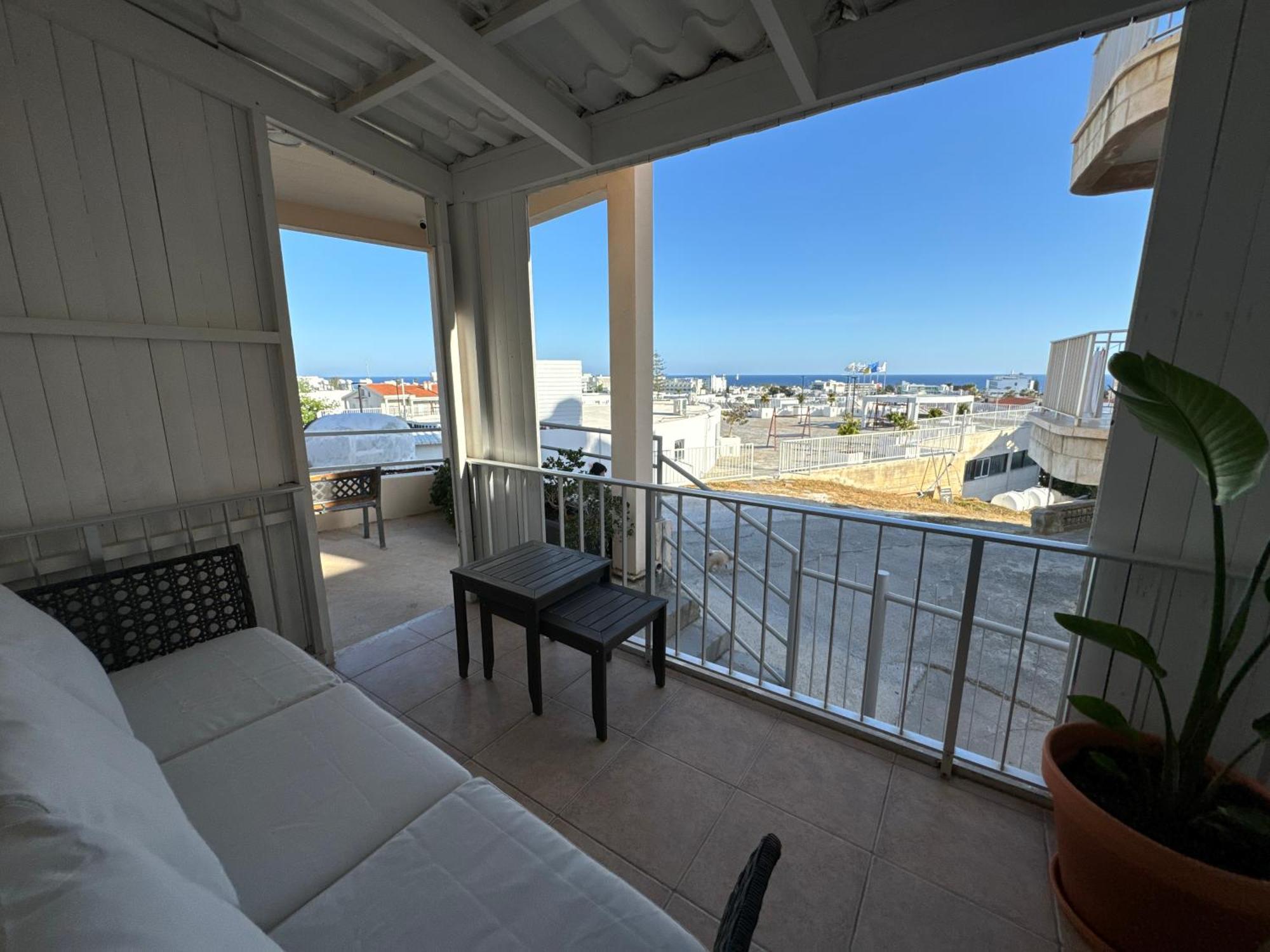 Topikos Apartments Ayia Napa Eksteriør billede